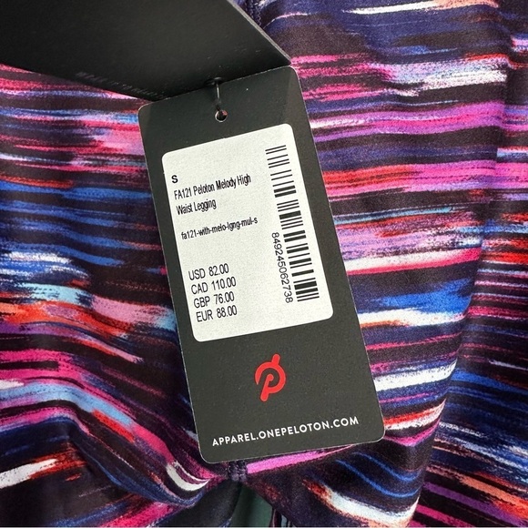 NWT Peloton Multicolor Reversible Leggings Size Small - Picture 9 of 9